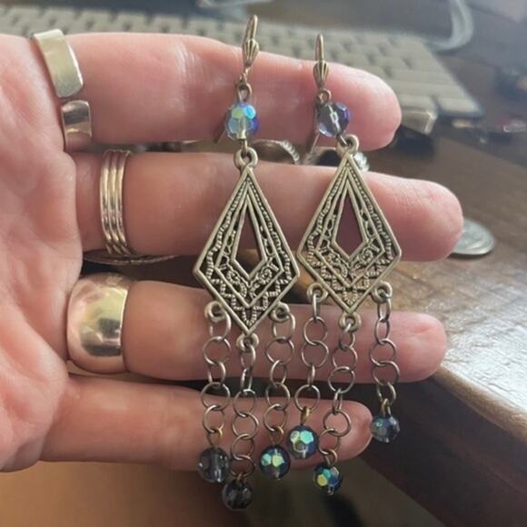🌹 Gorgeous New Orleans Art Scene, 925 Sterling Silver Long Chandelier Earrings - Picture 1 of 2